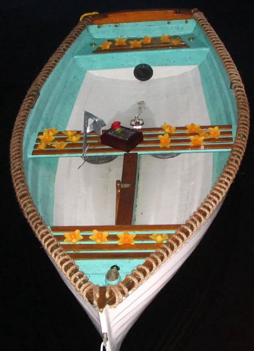 Viking boat first funeral